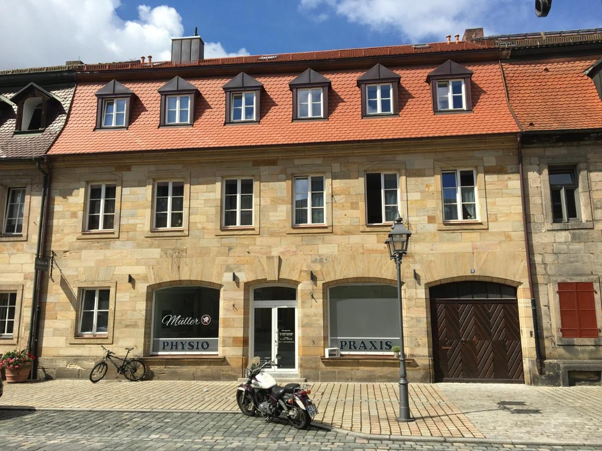 Wohnung In Bayreuths Schoenster Strasse المظهر الخارجي الصورة